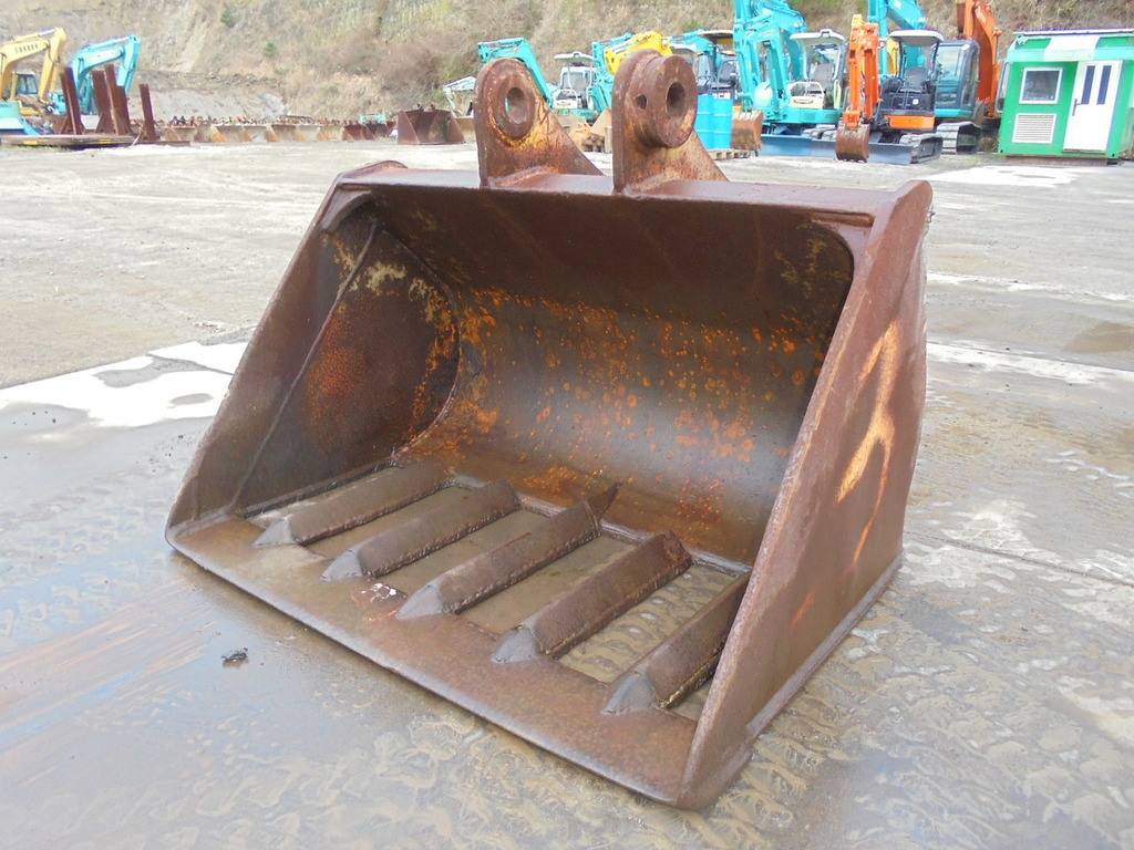 Used Construction Machine Used KOMATSU KOMATSU Skeleton bucket  PC60Skeleton bucket