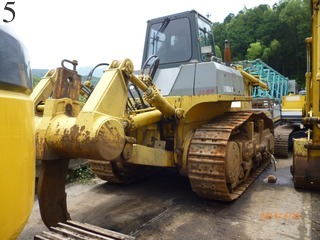 中古建設機械 中古 コマツ KOMATSU ブルドーザ  D155AX-5