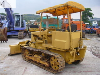 中古建設機械 中古 コマツ KOMATSU ブルドーザ  D20A-5