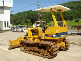 中古建設機械 中古 コマツ KOMATSU ブルドーザ  D20P-6