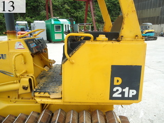 中古建設機械 中古 コマツ KOMATSU ブルドーザ  D21P-7