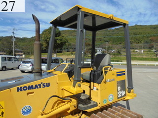 中古建設機械 中古 コマツ KOMATSU ブルドーザ  D21P-8