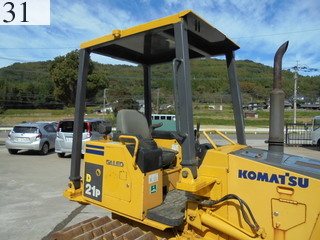 中古建設機械 中古 コマツ KOMATSU ブルドーザ  D21P-8