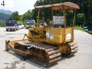 中古建設機械 中古 コマツ KOMATSU ブルドーザ  D21PL-5