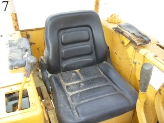 中古建設機械 中古 コマツ KOMATSU ブルドーザ  D21PL-5