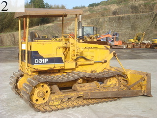 中古建設機械 中古 コマツ KOMATSU ブルドーザ  D31P-16