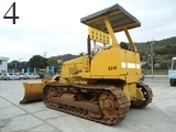 中古建設機械 中古 コマツ KOMATSU ブルドーザ  D31P-18