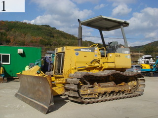 中古建設機械 中古 コマツ KOMATSU ブルドーザ  D31P-20E