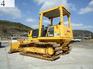 中古建設機械 中古 コマツ KOMATSU ブルドーザ  D31PX-21