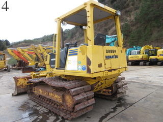 中古建設機械 中古 コマツ KOMATSU ブルドーザ  D31PX-21