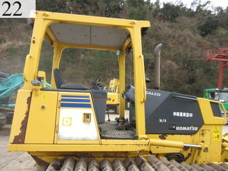 中古建設機械 中古 コマツ KOMATSU ブルドーザ  D31PX-21