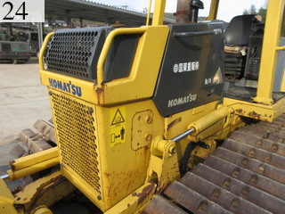 中古建設機械 中古 コマツ KOMATSU ブルドーザ  D31PX-21