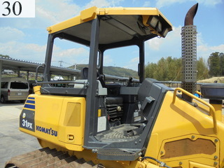 中古建設機械 中古 コマツ KOMATSU ブルドーザ  D31PX-22