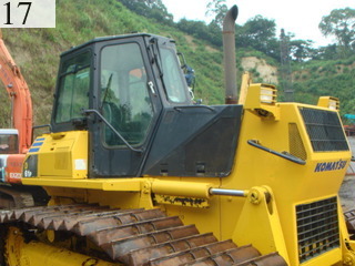 中古建設機械 中古 コマツ KOMATSU ブルドーザ  D61P-12