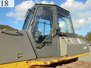 中古建設機械 中古 コマツ KOMATSU ブルドーザ  D65P-12E