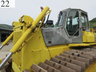 中古建設機械 中古 コマツ KOMATSU ブルドーザ  D65P-12