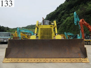 中古建設機械 中古 コマツ KOMATSU ブルドーザ  D65P-12