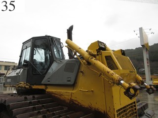 中古建設機械 中古 コマツ KOMATSU ブルドーザ  D65PX-12E