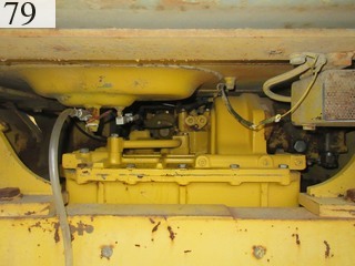 中古建設機械 中古 コマツ KOMATSU ブルドーザ  D65PX-12E