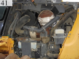 中古建設機械 中古 コマツ KOMATSU ブルドーザ  D65PX-15E0