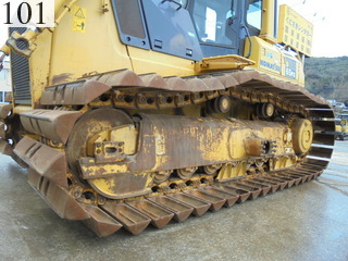 中古建設機械 中古 コマツ KOMATSU ブルドーザ  D65PX-15E0