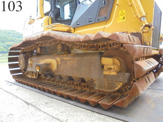 中古建設機械 中古 コマツ KOMATSU ブルドーザ  D65PX-15E0