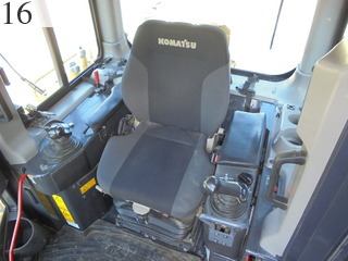 中古建設機械 中古 コマツ KOMATSU ブルドーザ  D65PX-17