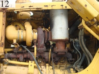 中古建設機械 中古 コマツ KOMATSU ブルドーザ  D85A-18