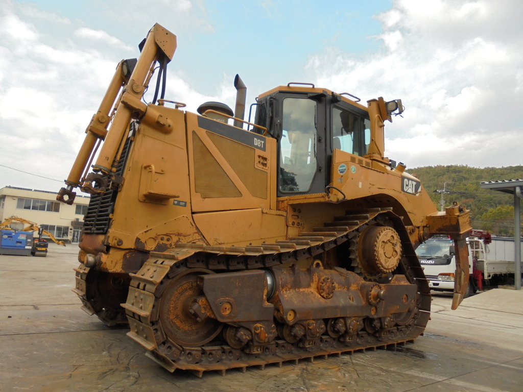 中古建設機械 中古 キャタピラージャパン CATERPILLAR JAPAN ブルドーザ  D8T