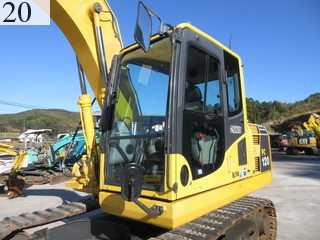 中古建設機械 中古 コマツ KOMATSU 油圧ショベル・バックホー ０．４－０．５立米 PC120-8