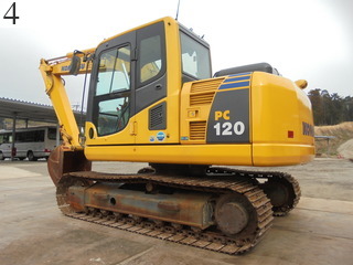 中古建設機械 中古 コマツ KOMATSU 油圧ショベル・バックホー ０．４－０．５立米 PC120-8