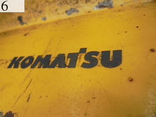 中古建設機械 中古 コマツ KOMATSU 油圧ショベル・バックホー ０．４－０．５立米 PC128US-8