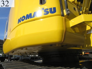 中古建設機械 中古 コマツ KOMATSU 油圧ショベル・バックホー ０．４－０．５立米 PC128US-8