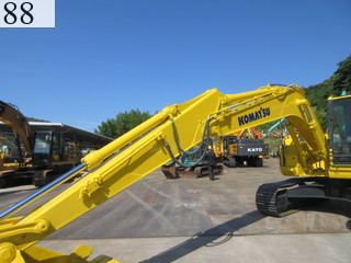 中古建設機械 中古 コマツ KOMATSU 油圧ショベル・バックホー ０．４－０．５立米 PC128US-8