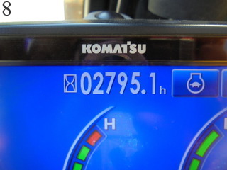 中古建設機械 中古 コマツ KOMATSU 油圧ショベル・バックホー ０．７－０．９立米 PC200-10