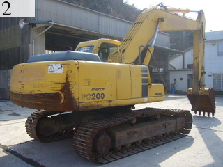 中古建設機械 中古 コマツ KOMATSU 油圧ショベル・バックホー ０．７－０．９立米 PC200-6E