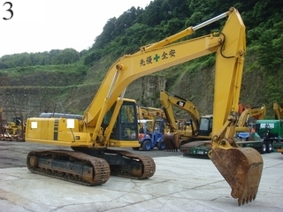 中古建設機械 中古 コマツ KOMATSU 油圧ショベル・バックホー ０．７－０．９立米 PC200-6E