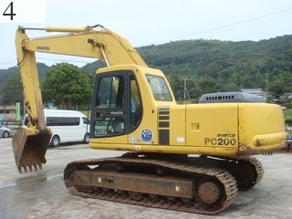 中古建設機械 中古 コマツ KOMATSU 油圧ショベル・バックホー ０．７－０．９立米 PC200-6ZE