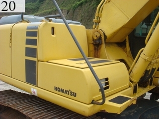 中古建設機械 中古 コマツ KOMATSU 油圧ショベル・バックホー ０．７－０．９立米 PC200-6ZE