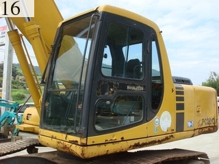 中古建設機械 中古 コマツ KOMATSU 油圧ショベル・バックホー ０．７－０．９立米 PC200-6