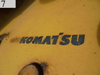 中古建設機械 中古 コマツ KOMATSU 油圧ショベル・バックホー ０．７－０．９立米 PC200-8N1