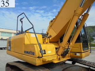 中古建設機械 中古 コマツ KOMATSU 油圧ショベル・バックホー ０．７－０．９立米 PC200-8N1