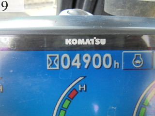 中古建設機械 中古 コマツ KOMATSU 油圧ショベル・バックホー ０．７－０．９立米 PC200-8N1