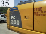 中古建設機械 中古 コマツ KOMATSU 油圧ショベル・バックホー ０．７－０．９立米 PC200-8