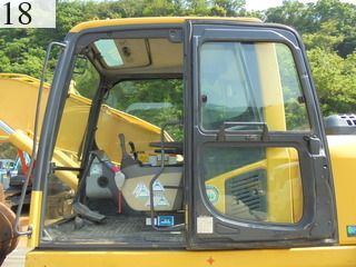 Used Construction Machine Used KOMATSU KOMATSU Excavator 0.7-0.9m3 PC200-8