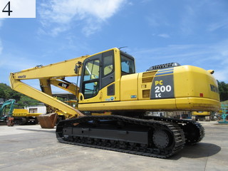 中古建設機械 中古 コマツ KOMATSU 油圧ショベル・バックホー ０．７－０．９立米 PC200LC-8N1