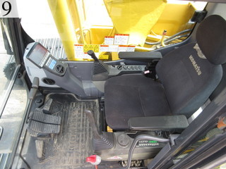 中古建設機械 中古 コマツ KOMATSU 油圧ショベル・バックホー ０．７－０．９立米 PC200LC-8N1