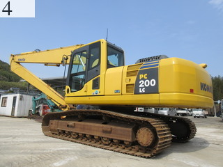 中古建設機械 中古 コマツ KOMATSU 油圧ショベル・バックホー ０．７－０．９立米 PC200LC-8N1