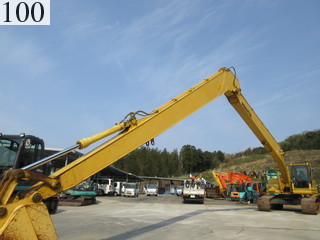 中古建設機械 中古 コマツ KOMATSU 油圧ショベル・バックホー ０．７－０．９立米 PC200LC-8N1