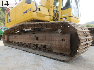 中古建設機械 中古 コマツ KOMATSU 油圧ショベル・バックホー ０．７－０．９立米 PC200LC-8N1